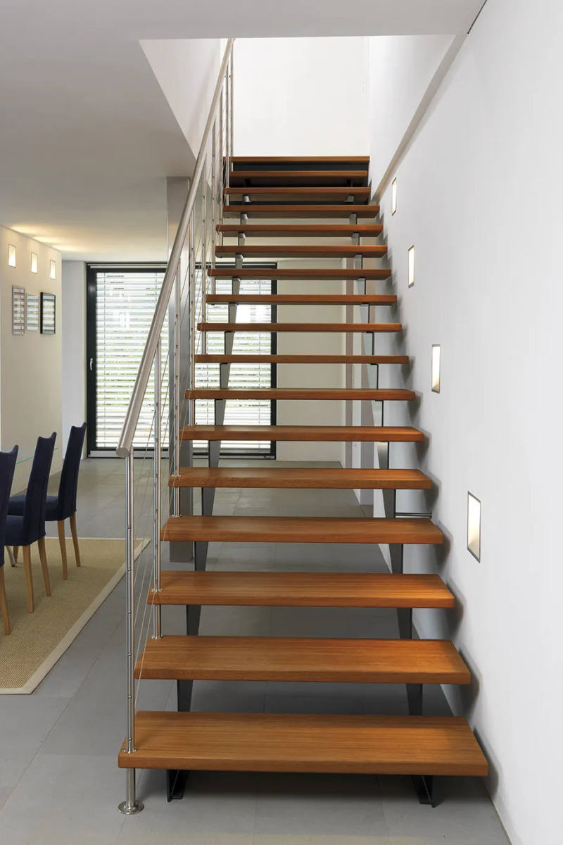 scale metallo legno